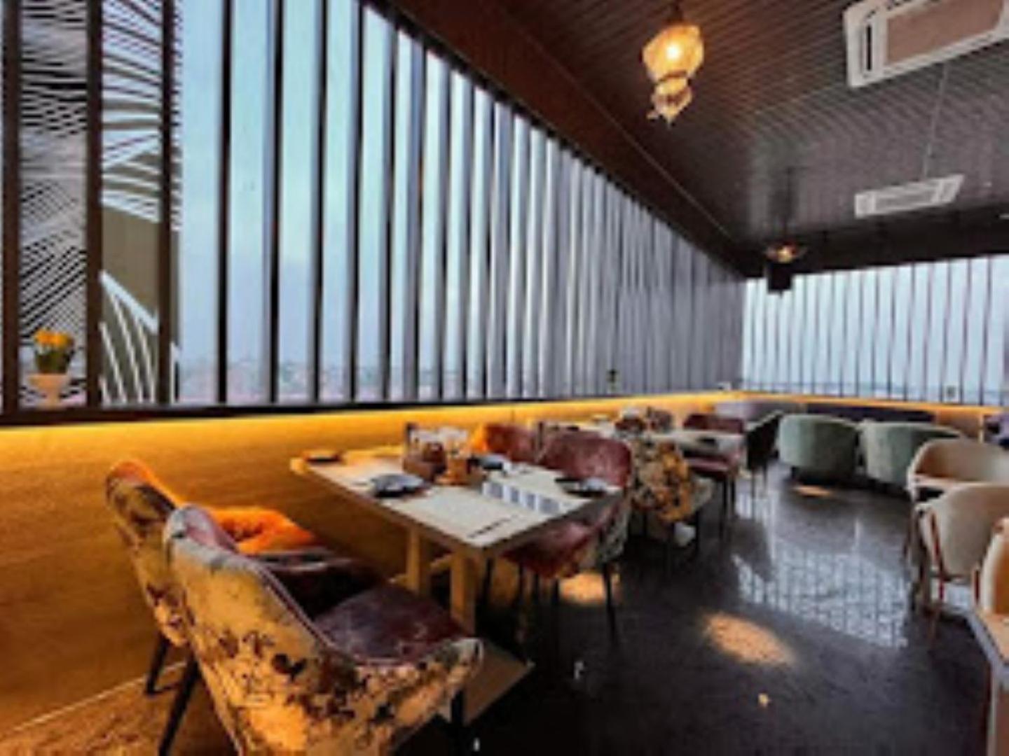 Red Orchid Hotel Kanpur Bagian luar foto